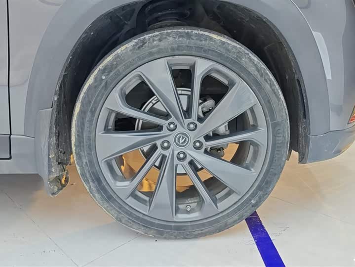 Changan UNI-T 2020 1.5 T Premium — фото 6