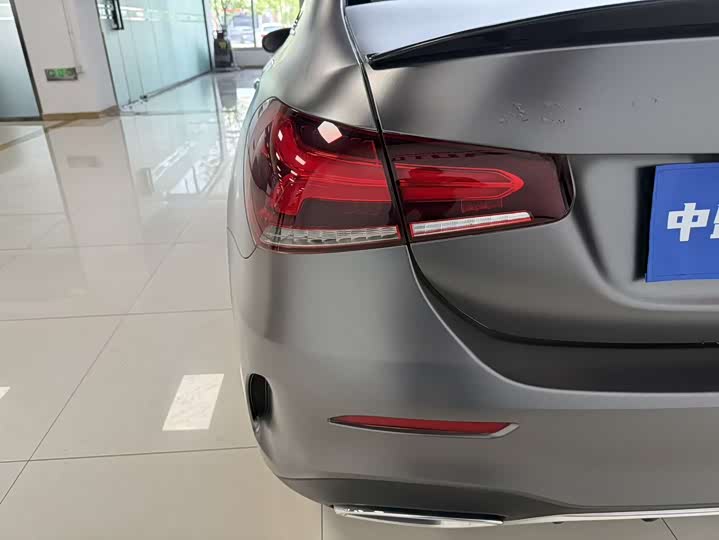 Mercedes-Benz A-Class 2019 A 200 L — фото 14