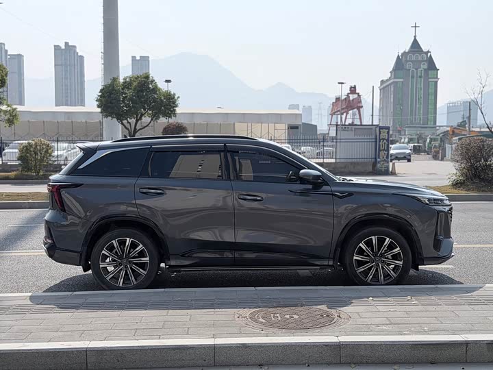 Changan CS75 PLUS 2023 1.5 T ATPremium — фото 16