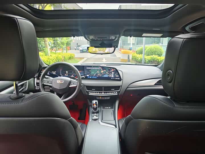 Cadillac CT5 2024 28 T Luxury Pro — фото 5