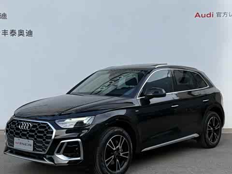 Audi Q5L 2025 40 TFSI — фото 13