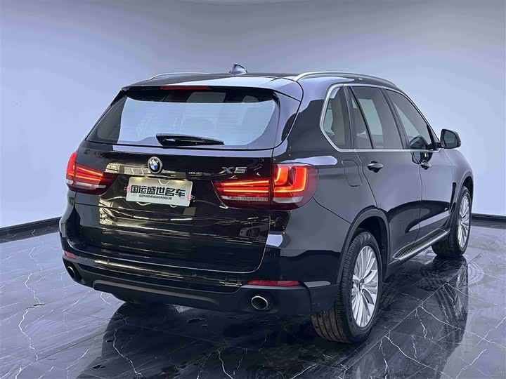 BMW X5 2014 x Drive 35i Leading — фото 4