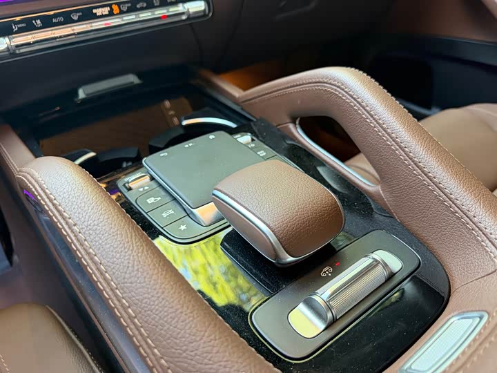 Mercedes-Benz GLE — фото 10