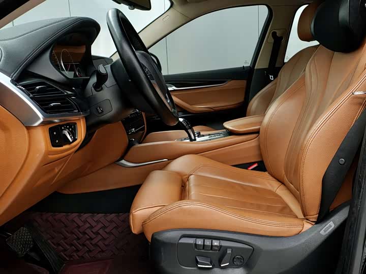 BMW X6 2017 x Drive 28i — фото 13