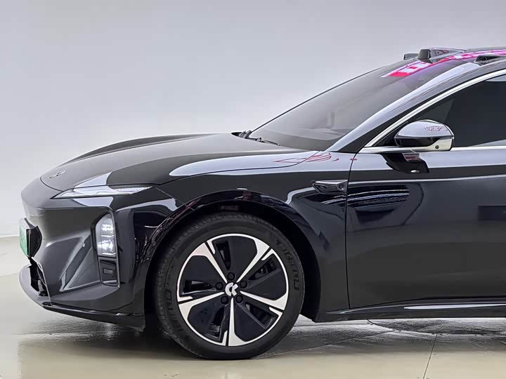 NIO ET5T 2025 75k Wh Touring — фото 8