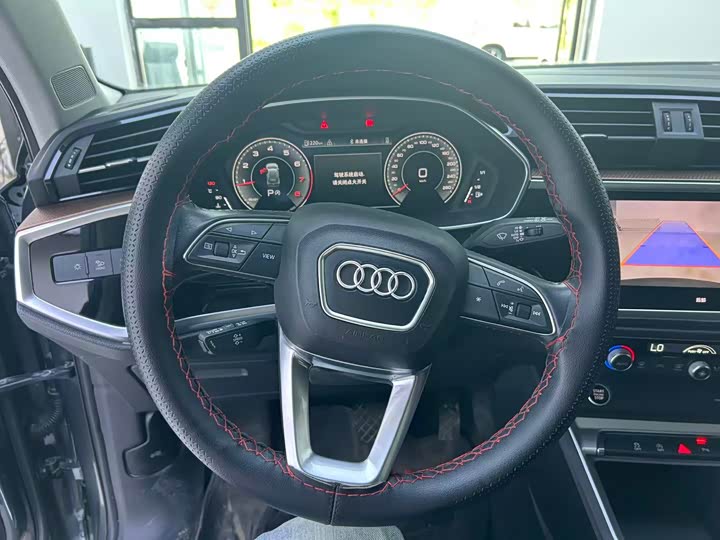 Audi Q3 2021 35 TFSI — фото 11