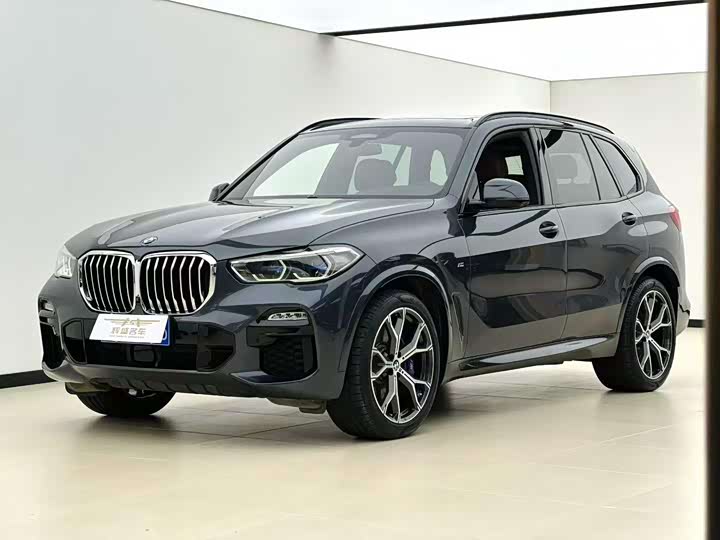 BMW X5 2020 x Drive 40i M — фото 1
