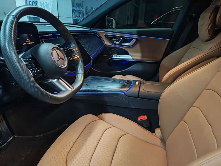 Mercedes-Benz E-Class 2024 E 300 L — фото 9