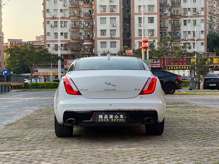 Jaguar XJ 2018 XJL 3.0 SC 2 WD — фото 5