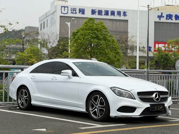 Mercedes-Benz CLS 2016 CLS 260 — фото 3
