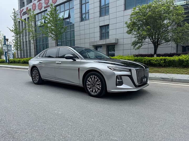 Hongqi H5 2024 1.5 T DCT — фото 4