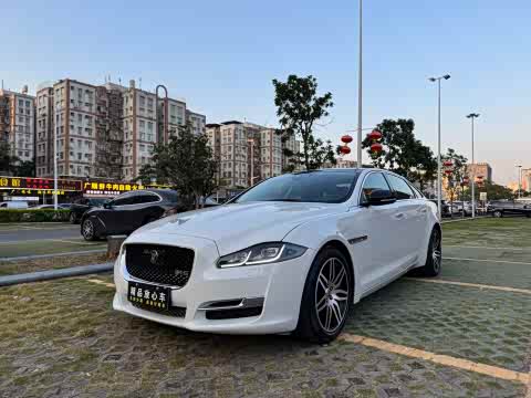 Jaguar XJ 2018 XJL 3.0 SC 2 WD — фото 22