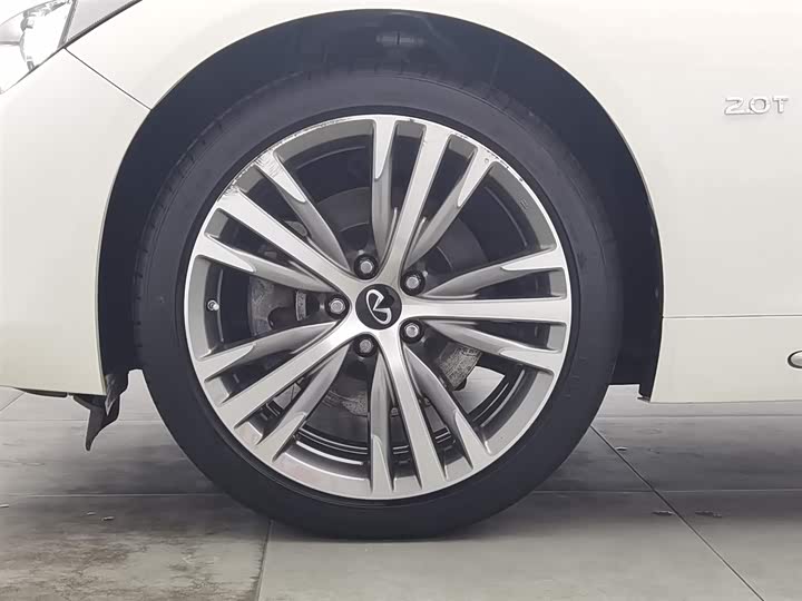 Infiniti Q50L 2022 2.0 T — фото 17
