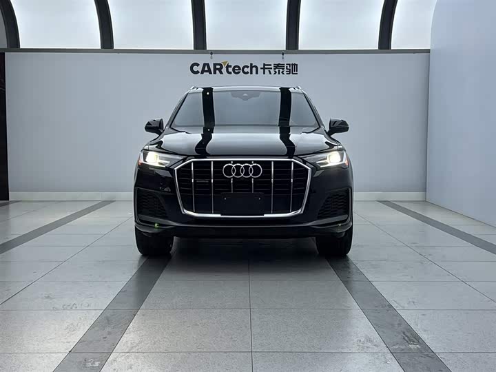Audi Q7 2020 55 TFSI quattro — фото 2