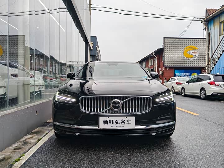 Volvo S90 2025 B 5 — фото 2