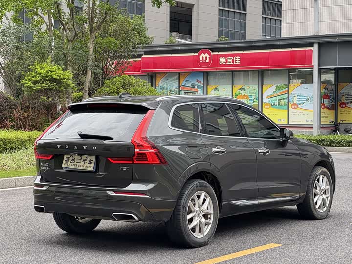 Volvo XC60 2021 T 5 4 WD — фото 7