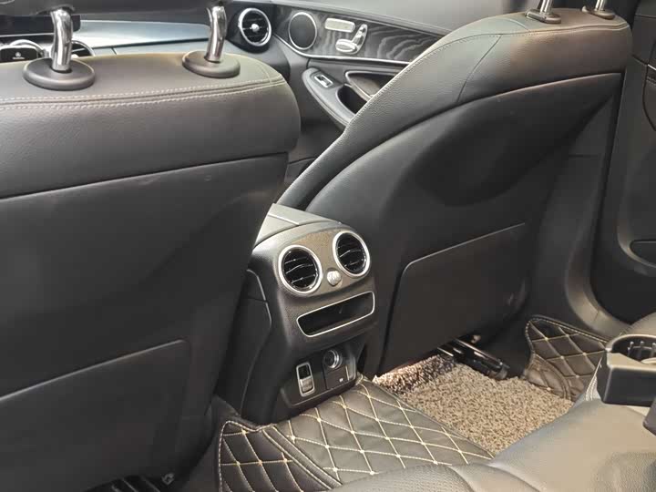 Mercedes-Benz C-Class 2020 C 260 L — фото 24