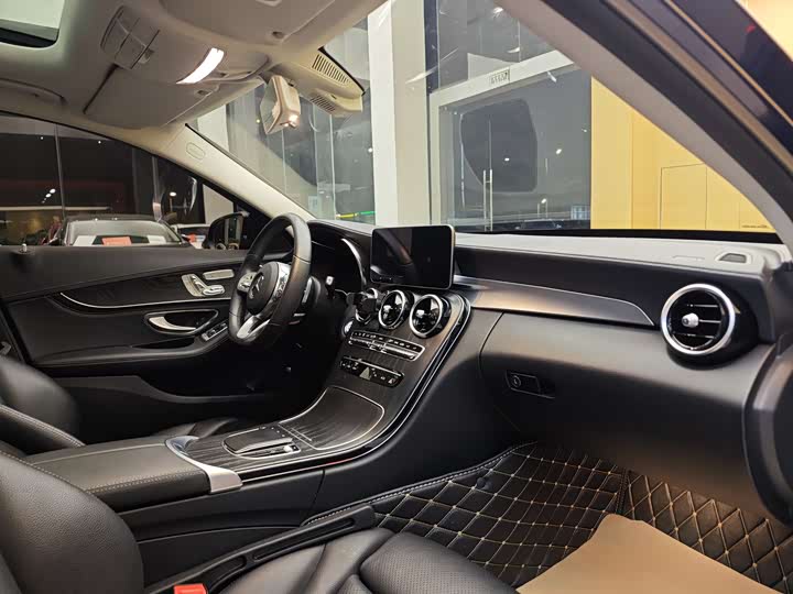 Mercedes-Benz C-Class 2020 C 260 L — фото 33