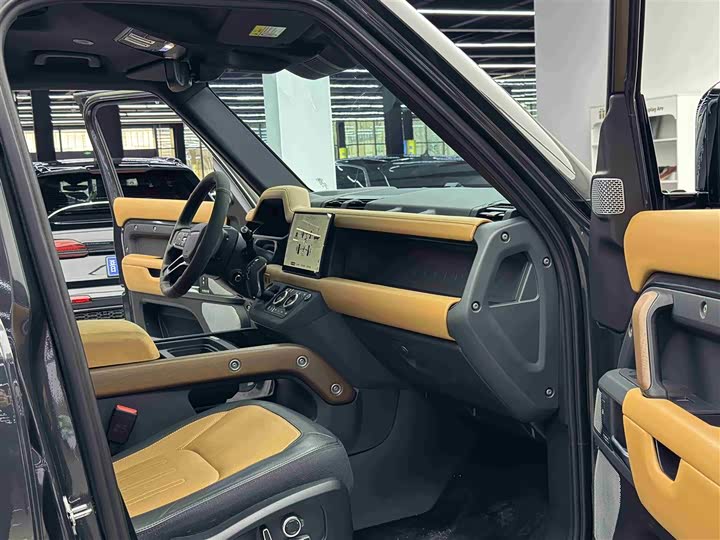 Land Rover Defender — фото 8