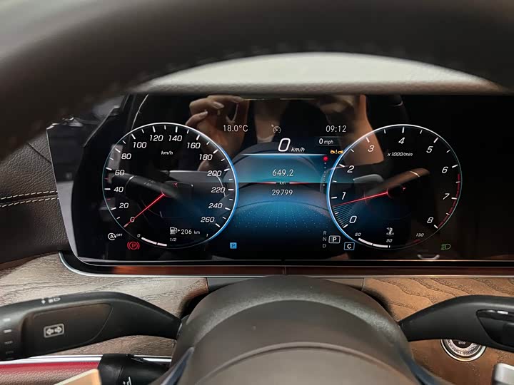 Mercedes-Benz E-Class 2023 E 300 L Luxury — фото 18