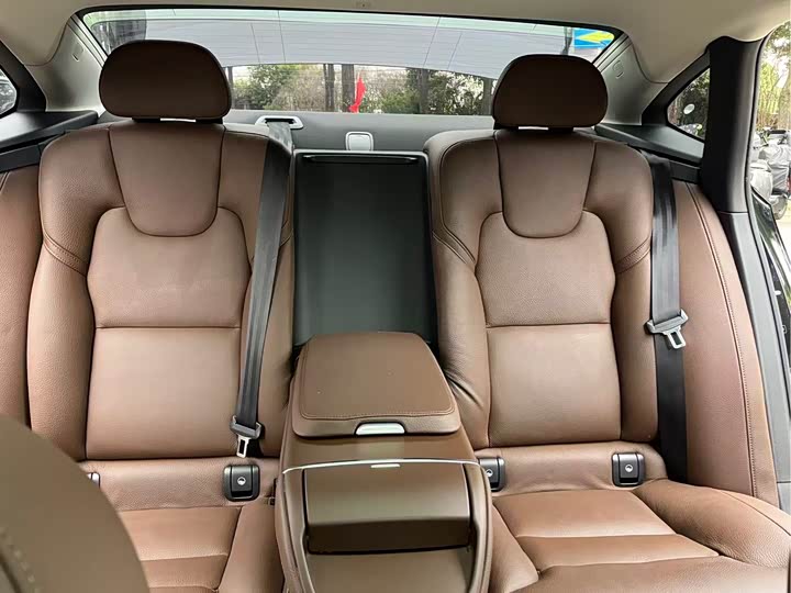 Volvo S90 2018 T 5 — фото 26