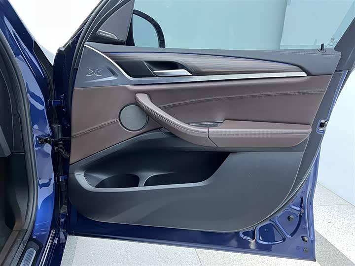 BMW X3 2020 x Drive 28i M — фото 30
