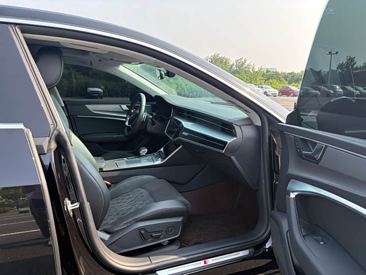 Audi A7L 45TFSI quattro S-line — фото 12
