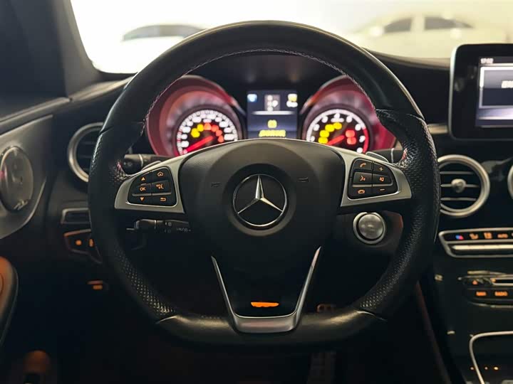 Mercedes-Benz C-Class 2018 C 200 — фото 8