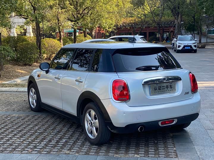 MINI Hatch — фото 14