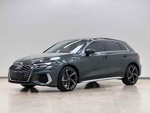 Audi A3 2023 Sportback 35 TFSI Sport — фото 39