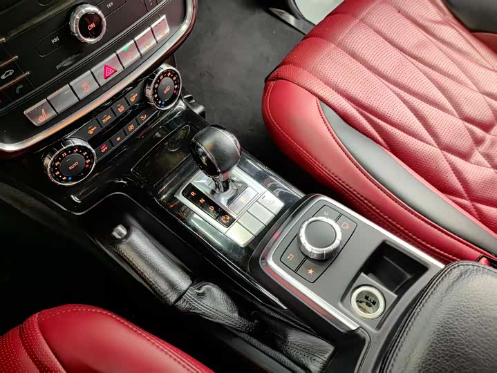 Mercedes-Benz G-Class 2017 G 350 d — фото 8