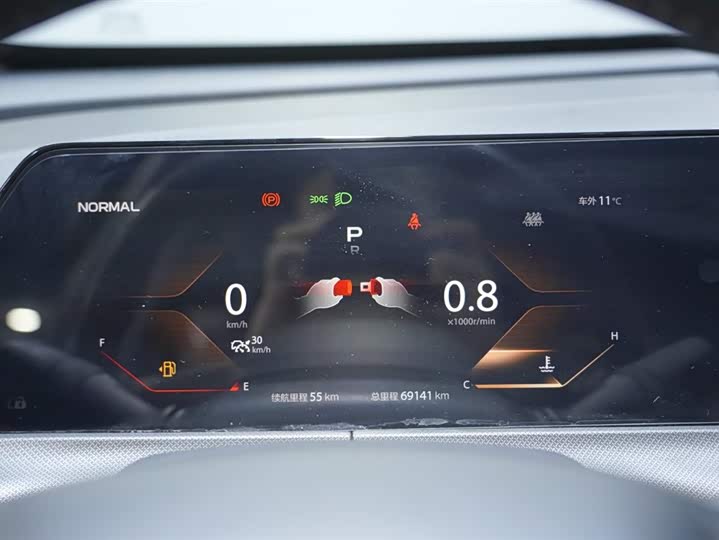 Changan UNI-T 2020 1.5 T Premium — фото 8