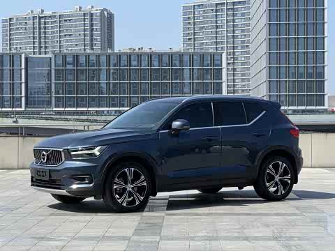 Volvo XC40 2020 T 4 WD — фото 17