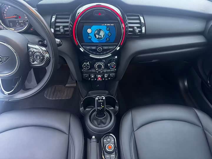 MINI Hatch — фото 12