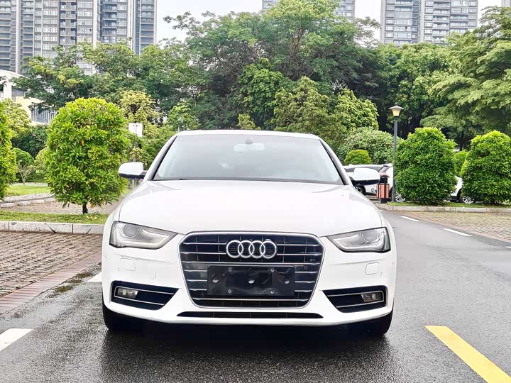 Audi A4L 35 TFSI автомат стандарт — фото 3