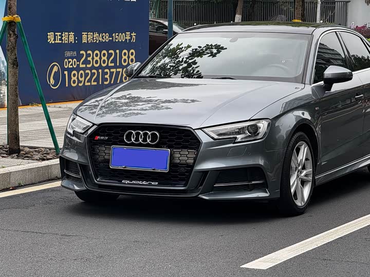 Audi A3 2018 30 Limousine 35 TFSI — фото 3