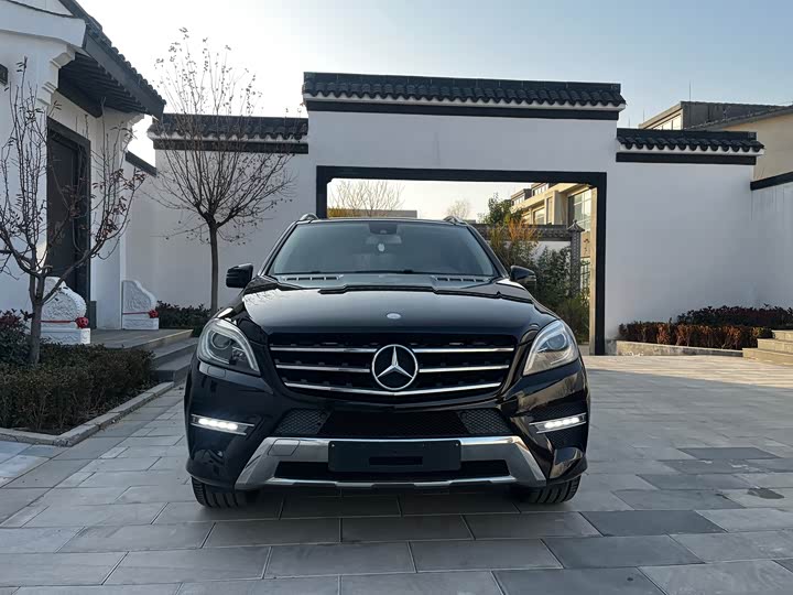 Mercedes-Benz M-Class 2015 ML 400 4 MATIC — фото 2