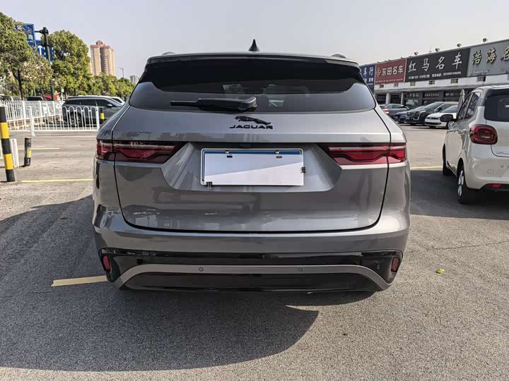 Jaguar F-PACE 2024 P 250 R-Dynamic HSE — фото 5