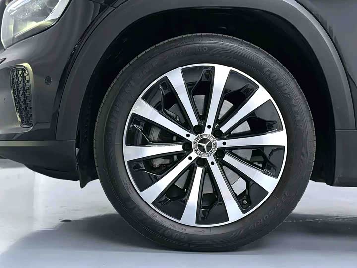 Mercedes-Benz GLB рестайлинг GLB 220 стиль — фото 10