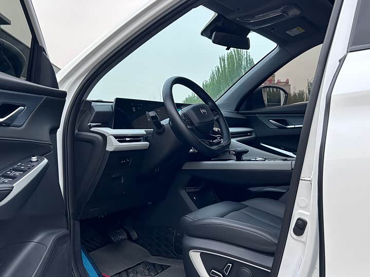 Changan CS75 PLUS 2024 1.5 T — фото 7