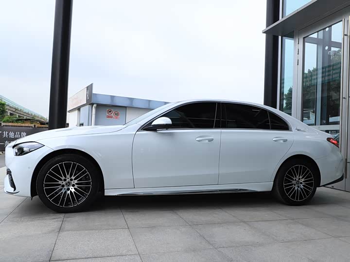 Mercedes-Benz C-Class 2024 C 260 L — фото 11