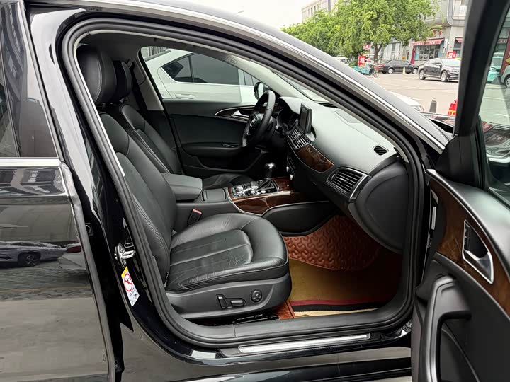 Audi A6L 2015 30 FSI — фото 23