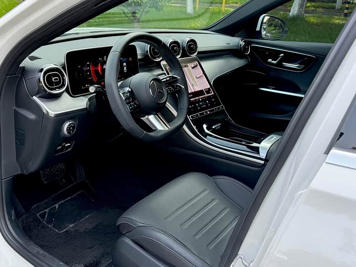 Mercedes-Benz C-Class 2023 C 200 L — фото 5