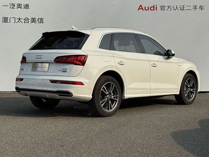Audi Q5L 2018 45 TFSI VI — фото 5