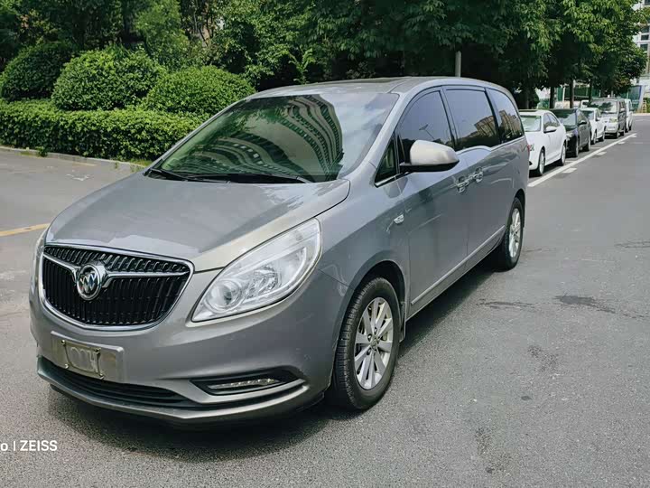 Buick GL8 28T люкс VI — фото 3