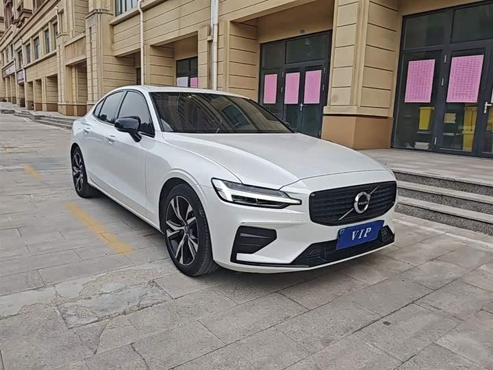 Volvo S60 2021 T 4 — фото 4