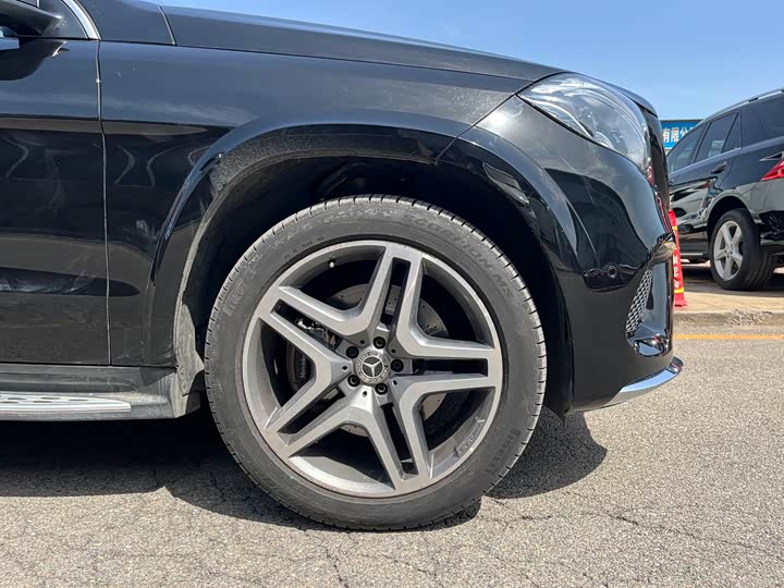 Mercedes-Benz GLS 2018 GLS 400 4 MATICLuxury — фото 21