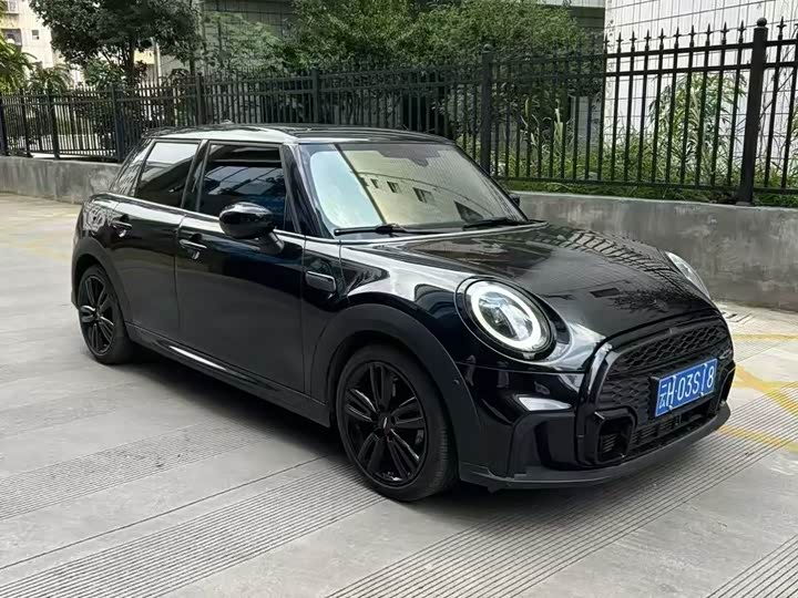 MINI Hatch — фото 10
