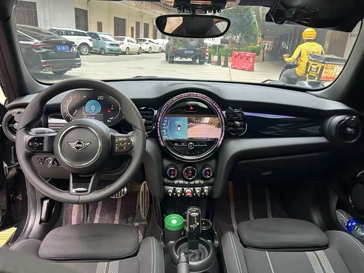 MINI Hatch — фото 14