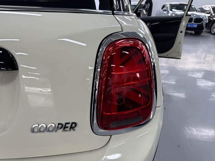 MINI Hatch — фото 16